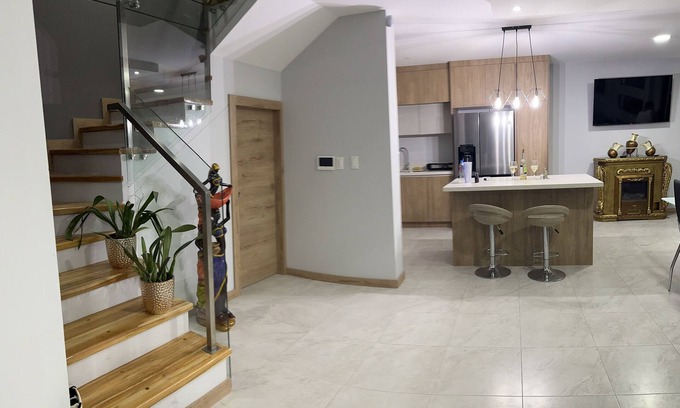 Azogues House | Private house 30 minutes from Cuenca locationof the house is in Charasol