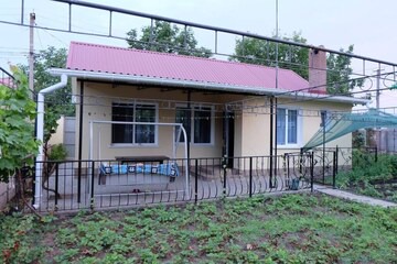 Odessa House | Private House Cozy Patio