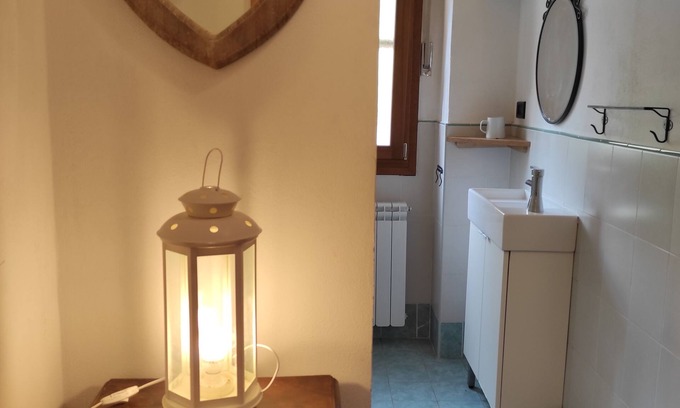 Casalecchio di Reno Bed & Breakfast | Private room with exclusive bathroom and mini kitchen