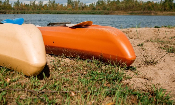 Rensselaer RV Rental | Private Lake Campground