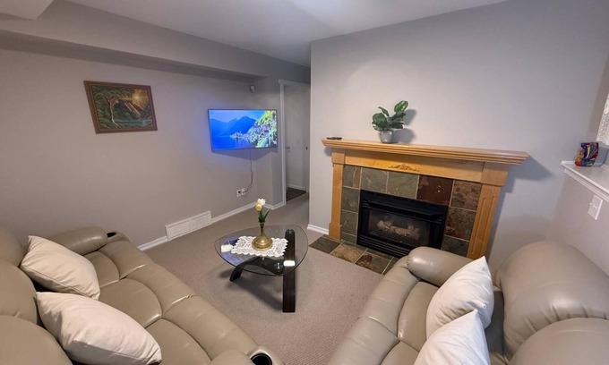 Southeast Calgary House | Private Legal Suite in a Bi-Level Home