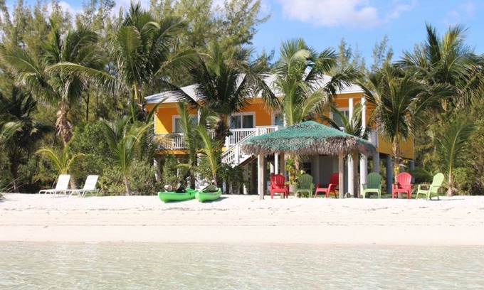 Cherokee House | PRIVATE LUXURY, Beachfront Home, Hot Tub, Kayaks, Paddle Board, Cabana
