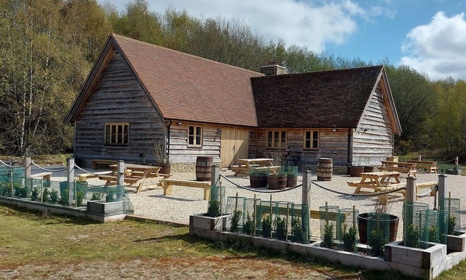 Forsbrook House | Private Oak Barn near Alton Towers & Peak District