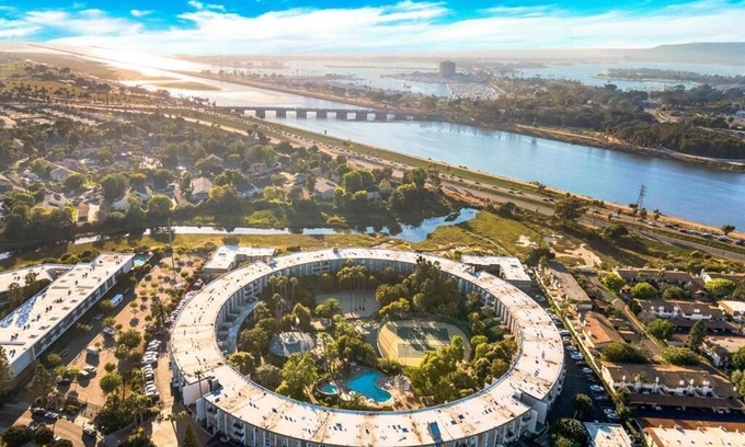 Point Loma Heights Condo | Private Patio, Near SeaWorld, Resort Amenities