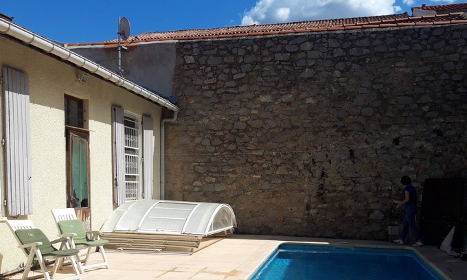 Le Bourg House | Private pool in town centre 4 bed close to the Mediterranean