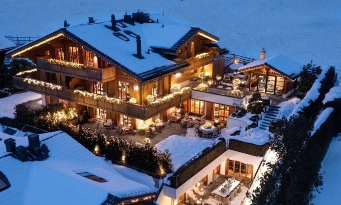 Saanenmöser Ski Chalet | Private Pool & Spa Chalet with Stunning Views