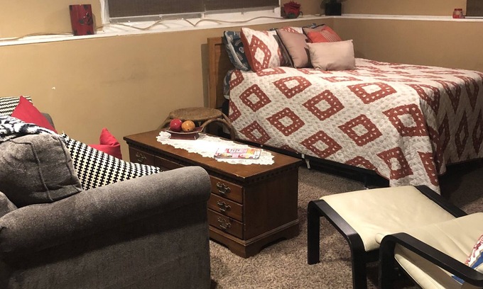 Westfield House | Private, Quiet Room In A Home In The Suburbs. Easy Access To Main Interstates