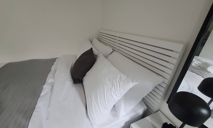 Erdington Apartment | Private Room - Ensuite Bathroom - Free Parking