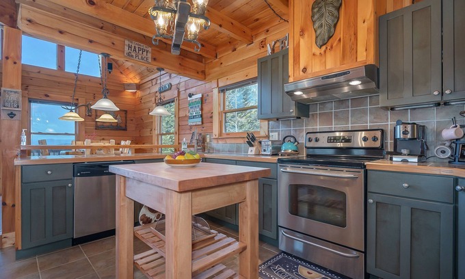 Bostic Cabin | Private Secluded Beautiful Cabin With Sunset Mountain Views