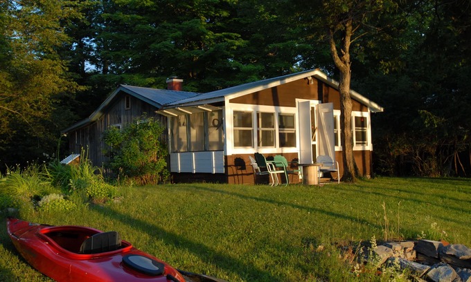 Alburg Cottage | Private Secluded Waterfront Cottage - Discounted Sept Rates!