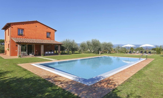 Colle di Compito Villa | Private Villa with WIFI, A/C, private pool, TV, veranda, panoramic view, parking, close to Lucca