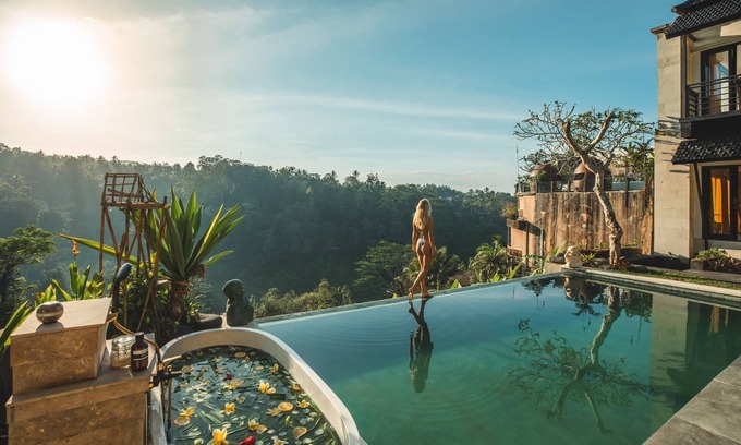 Payangan Villa | Private villa that offers a view of Mount Agung and lush jungle.