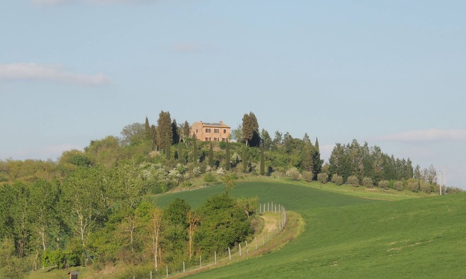 Ponte di Gabbiano House | Private villa with exclusive garden and spectacular views of Siena