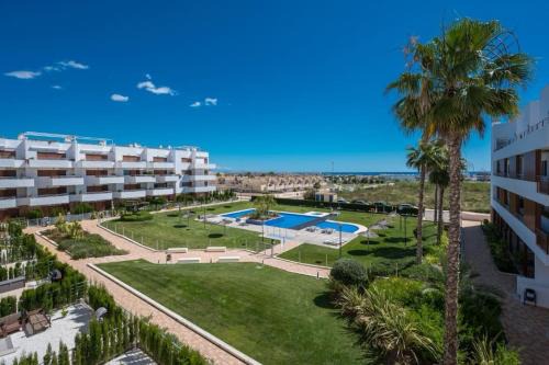 Orihuela Costa Apartment | Privatunterkunft mit großer Poolanlage, Meerblick