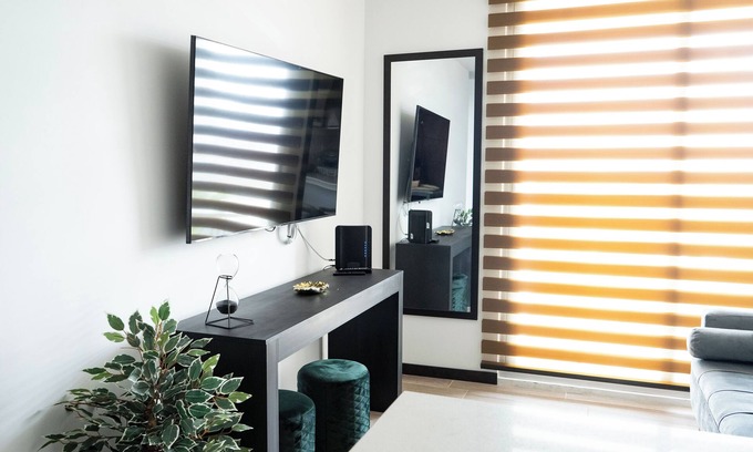 Zona 14 Apartment | Professionally Decorated, Brand New Pet-Friendly Apartment.