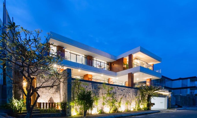 Nha Trang Villa | Promotion Early Booker, Sea Paradise Villa 6 Bedrooms, Infinity Pool, Karaoke, Sauna & BBQ