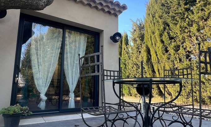 Codolet House | Provencal house near the lake