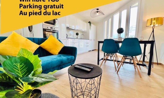 Cergy Apartment | Providence - Luxurious and cosy