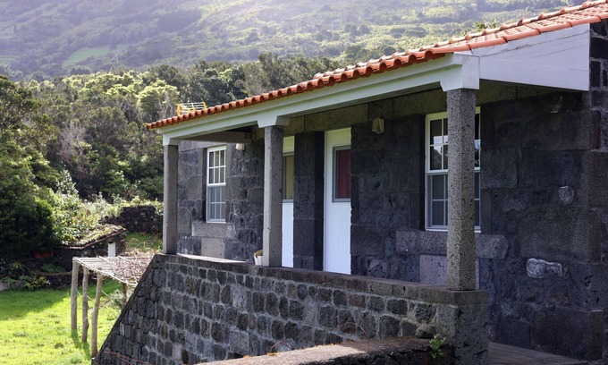 Santo Amaro House | Cozy Semi-Detached Holiday House