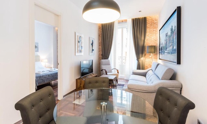 Sol Apartment | PUERTA DEL SOL CITY CENTER III