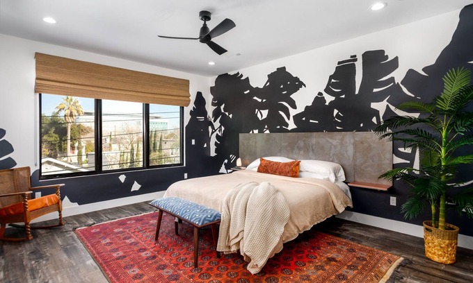 Southeastern Sacramento House | Pura Vida House - 2 King Bed - Entire Home
