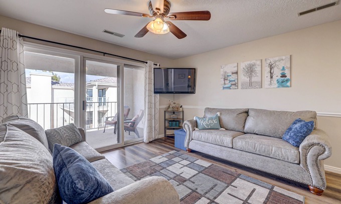 St. George Condo | Pure Comfort - 3 bedroom/2 bath Las Palmas Condo