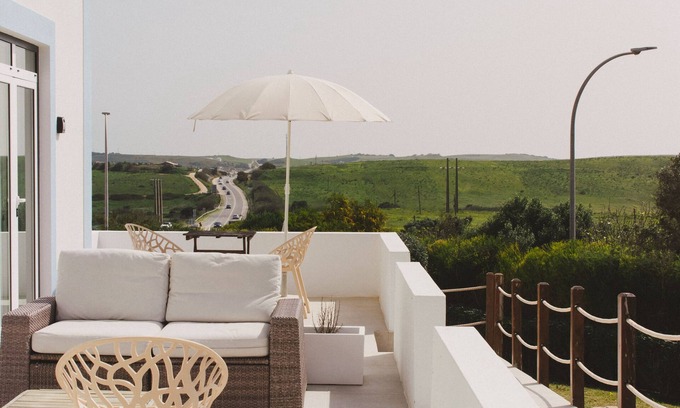 Vila do Bispo Bed & Breakfast | Pure Flor de Esteva