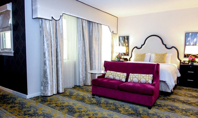 Kalorama Heights Hotel | PURE Wellness Junior Suite King, Contemporary Charm, Fitness Center