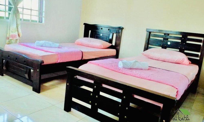 Wakaf Che Yeh House | Qalya Homestay 1 @ Kota Bharu