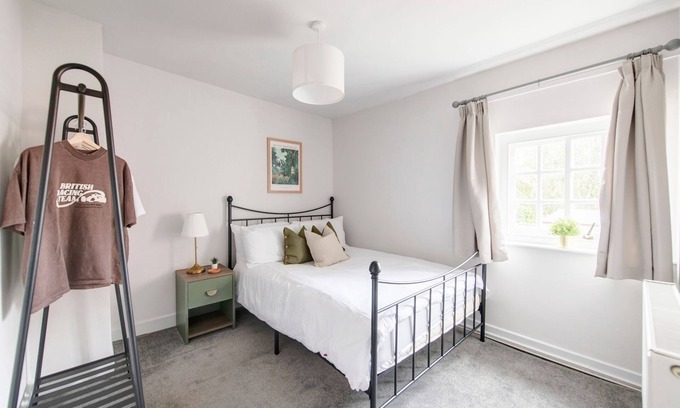 Newark House | Quaint and Inviting Home | City Centre Location
