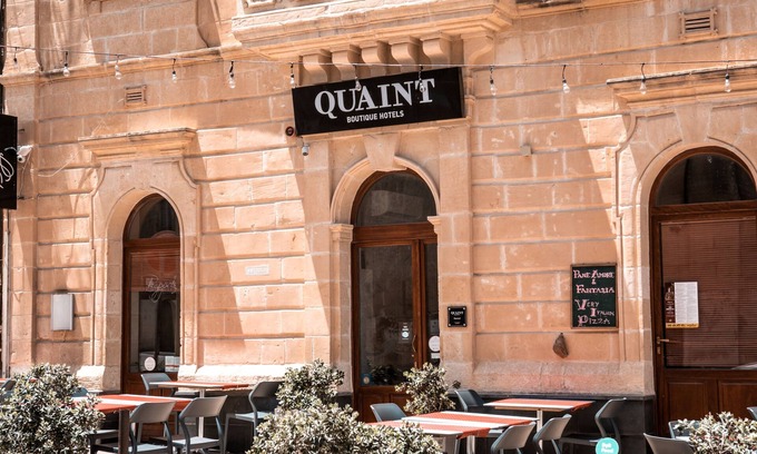 Sannat Hotel | Quaint Boutique Hotel Sannat
