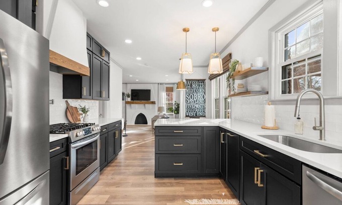 Eastwood House | Quaint East Nashville 1930s Historic Home