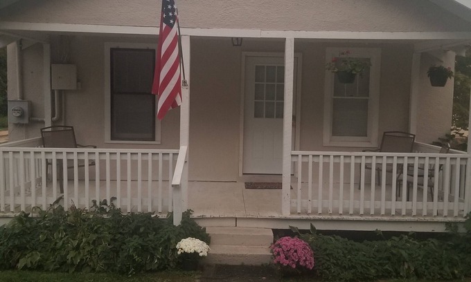 Van Buren House | Quaint Haven