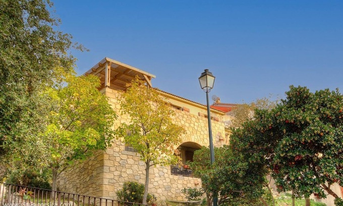 Lama Apartment | QUALITY GÎTE WITH BREATHTAKING VIEWS