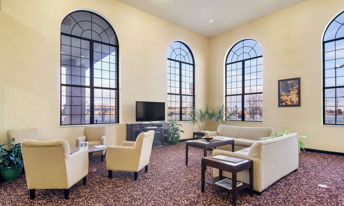 Goodland Hotel | Quality Inn Goodland I-70