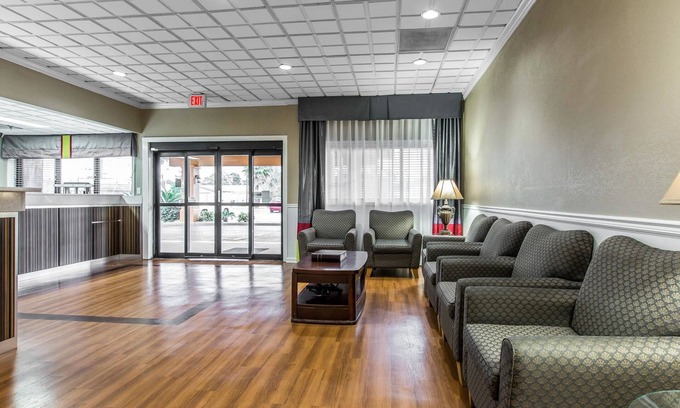 Savannah Hotel | Quality Inn Midtown