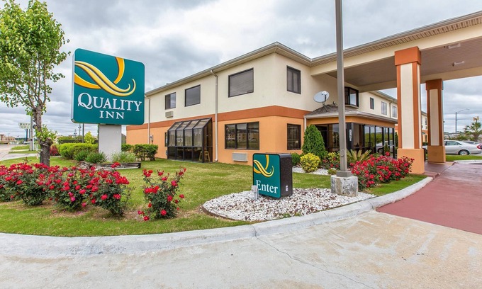 Montgomery Hotel | Quality Inn Montgomery South