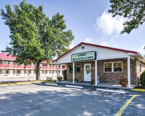 Fayetteville Hotel | Quality Inn New River Gorge