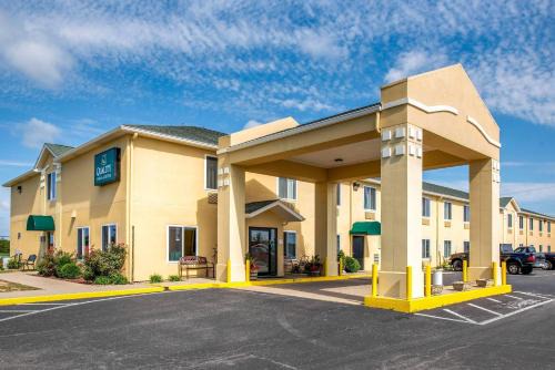 Brandenburg Hotel | Quality Inn & Suites Brandenburg - Fort Knox