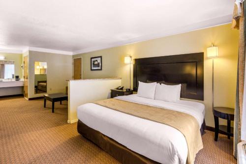Allison Hotel | Quality Inn & Suites Gallup I-40 Exit 20