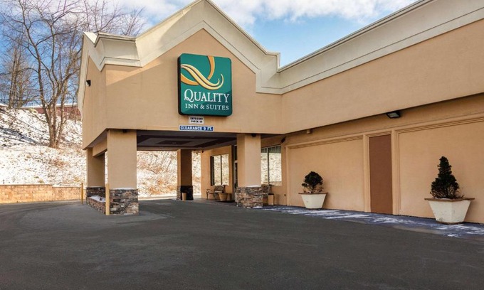 Indiana Hotel | Quality Inn & Suites