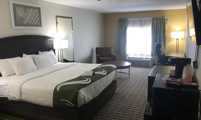 Vincennes Hotel | Quality Inn Vincennes
