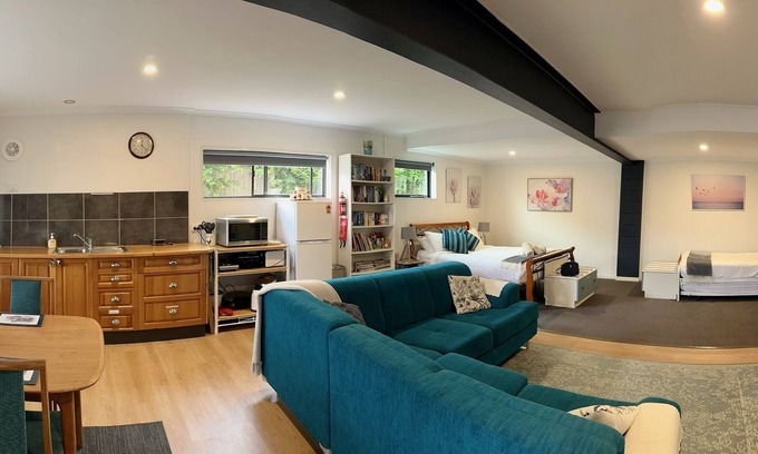 Beaconsfield Apartment | Quality studio style accommodation in the heart of the beautiful Tamar Valley
