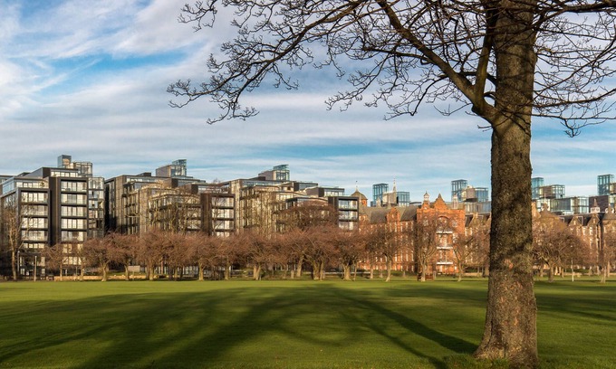 Laurieston Apartment | Quartermile Central Apartment with allocated parking space π; prime location