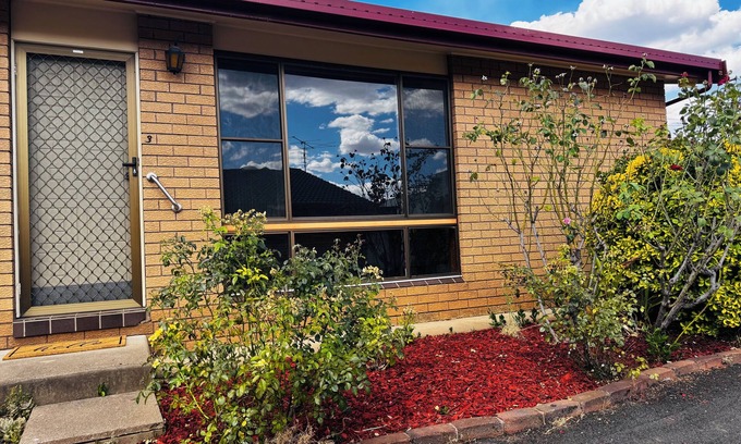 Tamworth Apartment | Quiet 2bdrm Retreat in Tamworth