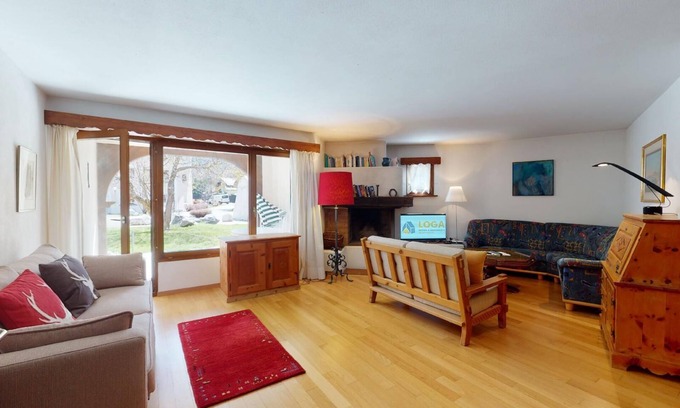 Sils-Maria Apartment | Quiet 3-room apartment on the ground floor, ca.