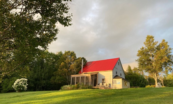 Judique House | Quiet 60 acre farmhouse retreat close to beach and under 3 hours from Halifax