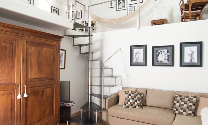 Sant' Ambrogio Apartment | Quiet and cosy, central location: your 'Slow Time' in Florence. air con