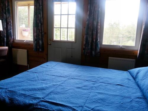 Magnetawan Hotel | Quiet Bay Inn & Café