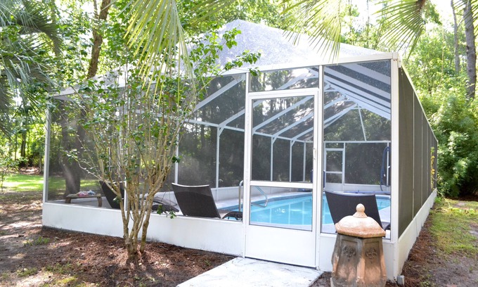 Richmond Hill House | Quiet Coastal Home Savannah Ft Stewart GA